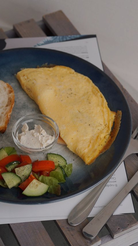 The Classic Omelette Recipe And Tips To Make It Like A Pro