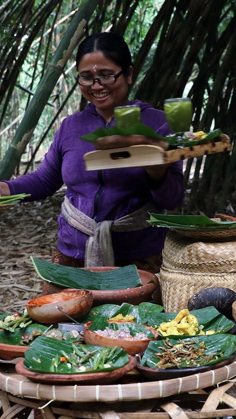 FOTO: Pasar Pelipur Lara Hutan Bambu Jadi Destinasi Baru Wisatawan di Desa Penglipuran Bali