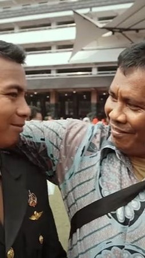 Ayah Seorang Satpam, Anak Lulus Akmil Berpangkat Letda 'Bangga Luar Biasa'