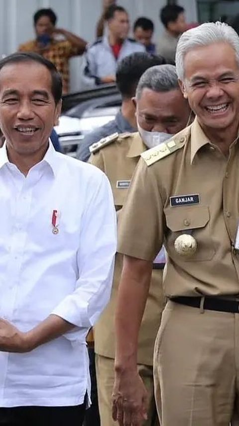 Momen Jokowi Singgung Kode Rambut Putih dan Gibran Blusukan Pasang Stiker Ganjar