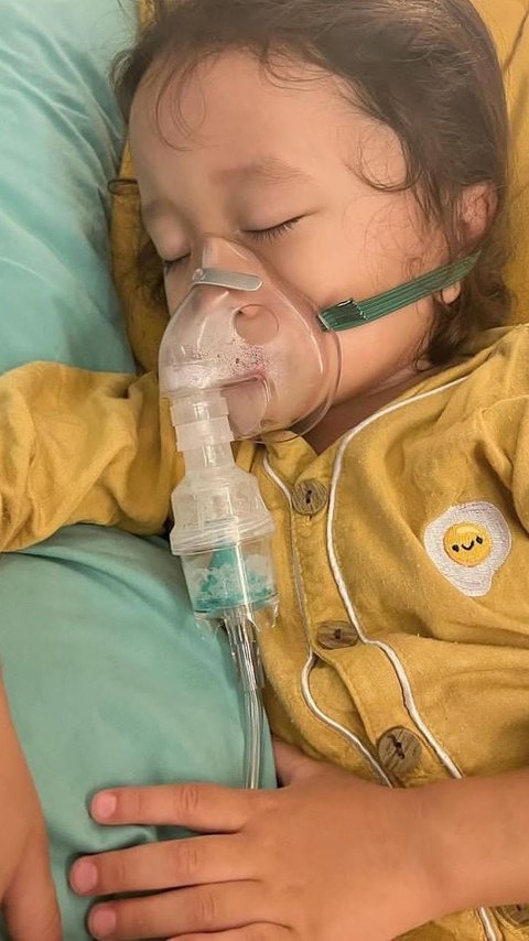 Akibat Polusi di Jakarta, Anak Bungsu Zaskia Adya Mecca Sampai Jatuh Sakit