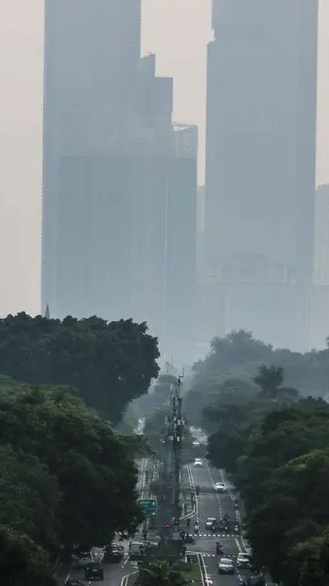 Bukan WFH, Ini Penyebab Polusi Udara Jakarta Sempat  Membaik