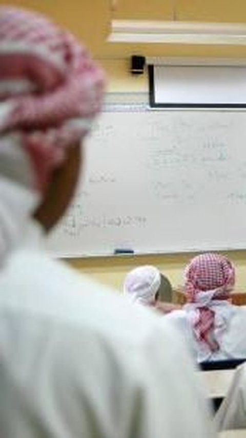 Students Who Skipping School in Saudi Arabia Can Put Parents in Jail
