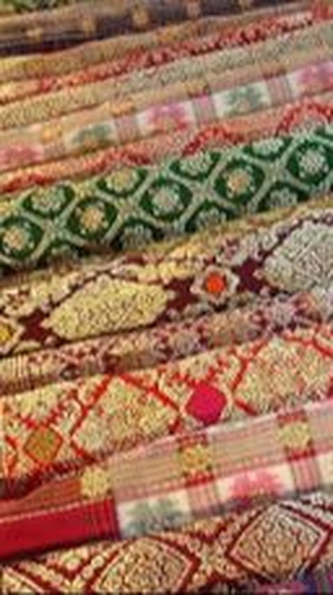 Hanya Diwariskan ke Satu Garis Keturunan, Ini Fakta Songket Pandai Sikek dari Sumatra Barat