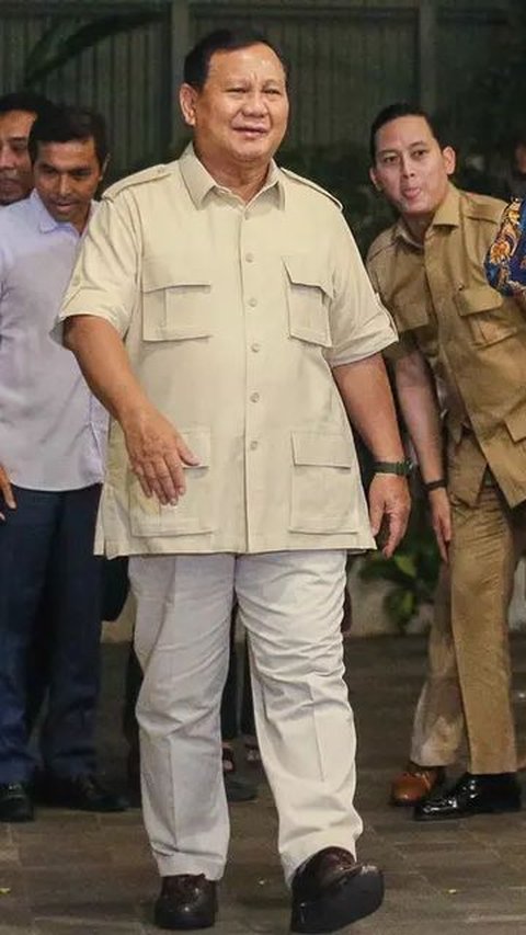Prabowo Sapa Hatta Rajasa di Acara HUT PAN: Kita Juga Punya Sosok Rambut Putih