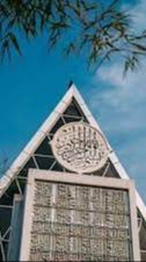 7 Potret Masjid yang Didesain oleh Gubernur Jabar, Ada di Dalam Hingga Luar Negeri
