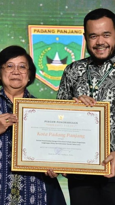 Berturut-turut, Fadly Amran Terima Penghargaan Nirwasita Tantra Dua Kategori