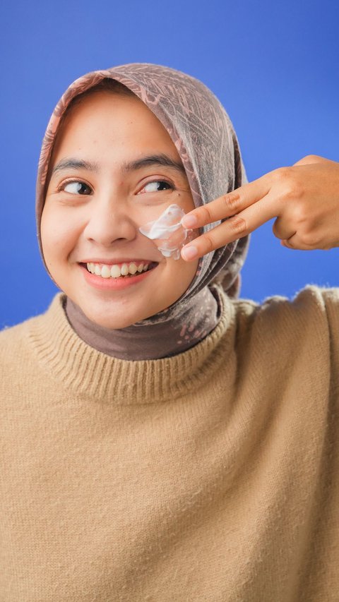 5 Formula Skincare untuk Perbaiki Kerusakan Kulit karena Sinar UV