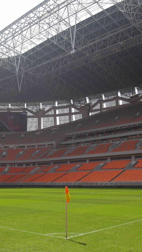 Rumput JIS Tidak Standar FIFA Mulai Dibongkar, Dirawat di Tempat Pembibitan Jakpro