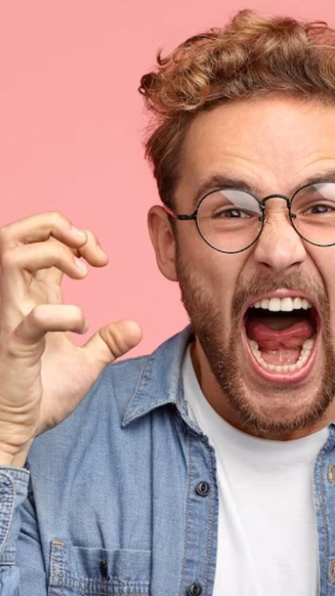 Does Swearing Really Help Us Exercise Better?