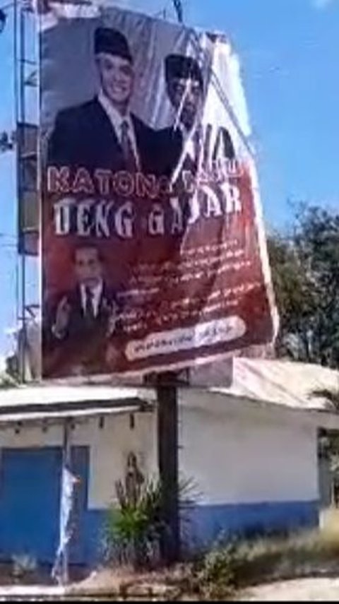 Pasang Tanpa Izin, Baliho Ganjar Pranowo di Kupang Dicopot Pemilik Lahan