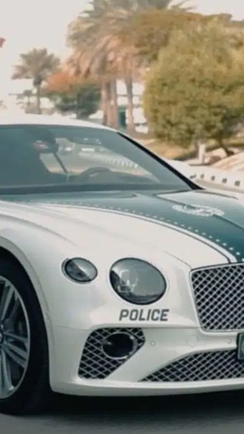 Mobil Dinas Polisi di Negara Ini Pakai Bentley, Harganya Rp4,5 Miliar