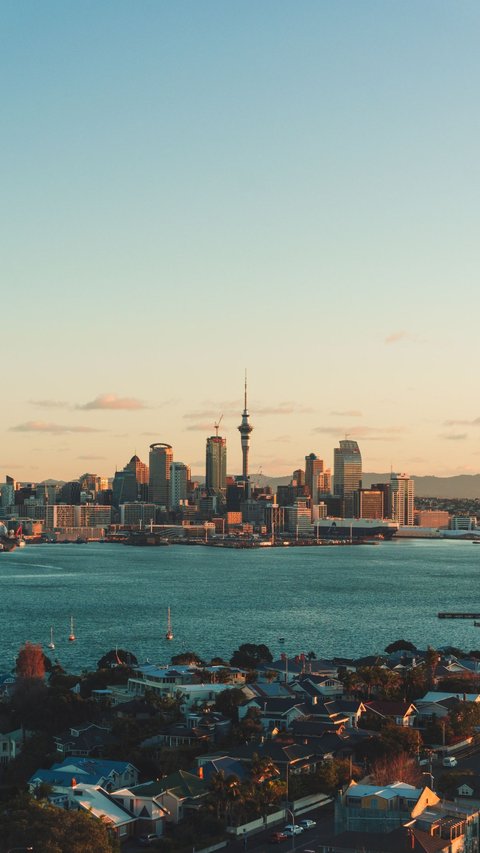 5 Most Popular Tourist Attractions In Auckland: A Guide For First-Time Visitors