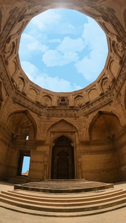 5 Best Places You Have to Visit In Pakistan