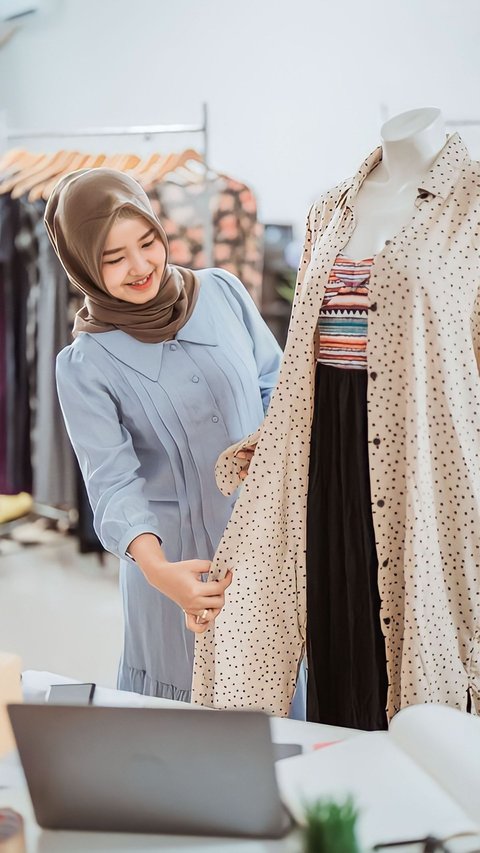 Kisah Tri Wahyuni, Buka Usaha Fashion Modal Rp300 Ribu Kini Omzetnya Puluhan Miliar Malah Dituding Money Laundry