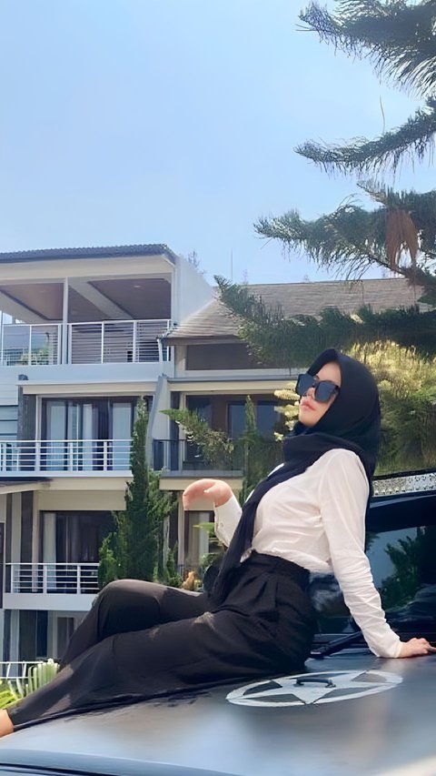 Pesona Naira Mano Putri Vicky Prasetyo yang Kini Jadi Santriwati, Potret Sebelum Berhijab Jadi Sorotan