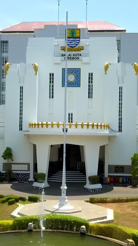 Melihat Uniknya Arsitektur Gedung Balai Kota Cirebon, Bentuknya Mirip Anjungan Kapal