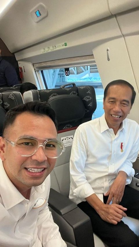 Momen Raffi Ahmad Naik Kereta Cepat Bareng Jokowi, Sambil Salaman Presiden 'Udah Lama Enggak Ketemu'