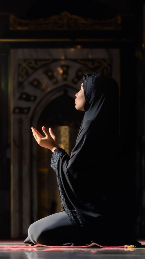 Prayer After Fajr Prayer to Ease Sustenance
