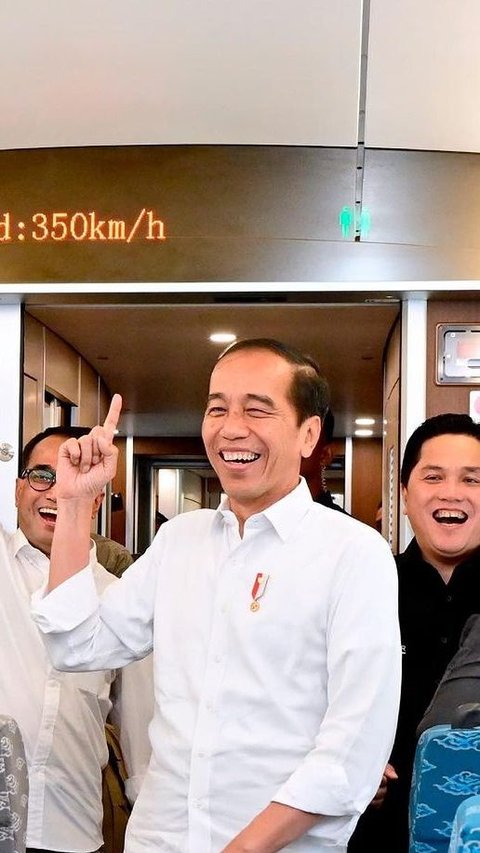 Wajah Bahagia Jokowi & Dua Menteri saat Kereta Cepat  Pertama Kali Capai Kecepatan 350 Km Per Jam