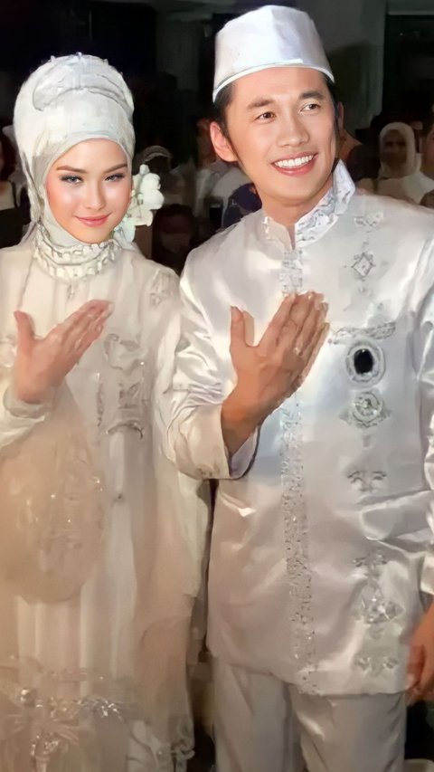Daring to Get Married with a Capital of Rp7.5 Million, This Beautiful Artist Was Initially Not Approved, Now Their Marriage Becomes the Spotlight!