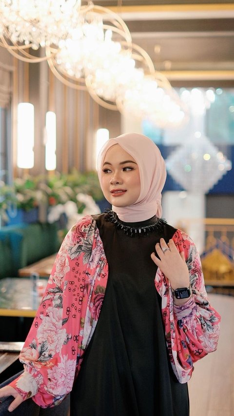 Portrait of Zhadela Putri, Former Girlfriend of Asnawi Mangkualam, No Less Beautiful than Fuji
