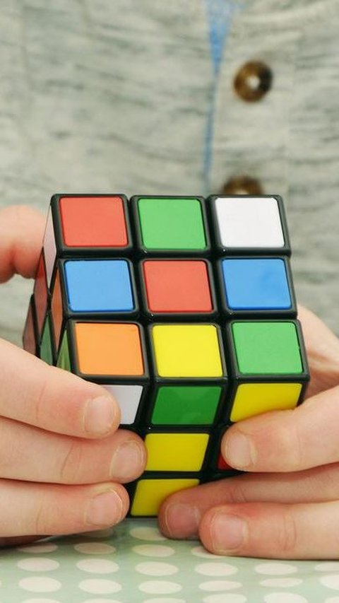 Rumus Rubik 3x3 Bagi Pemula yang Mudah & Cepat, Lengkap Beserta Gambarnya