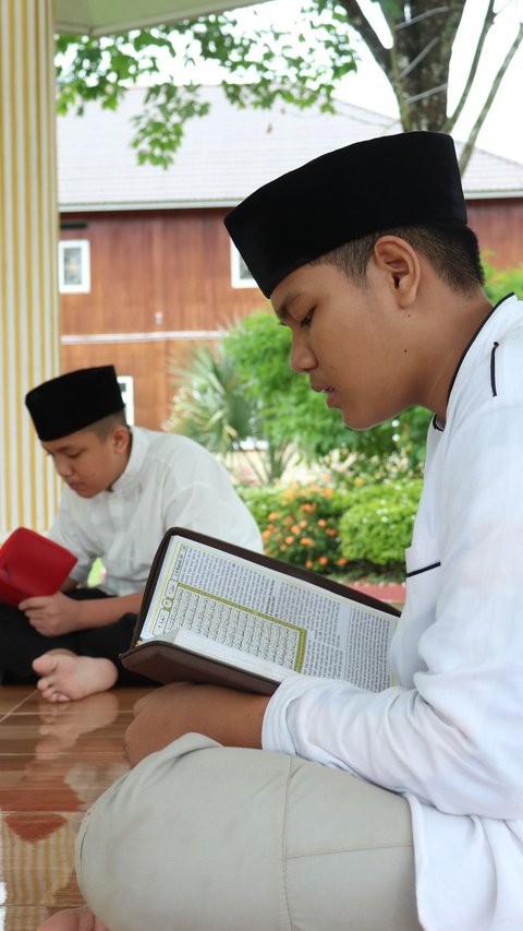 Prayer After Yasin and Tahlil, Religious Activities That Have Become a Tradition of Indonesian Muslims