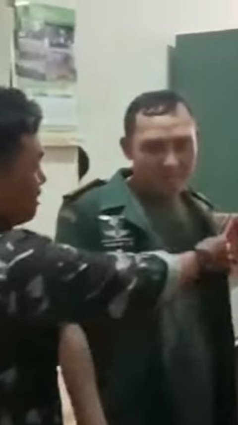 VIDEO: TNI Gadungan Senyum-senyum Ditangkap, Tipu Mantan Camat Raup Rp38 Juta