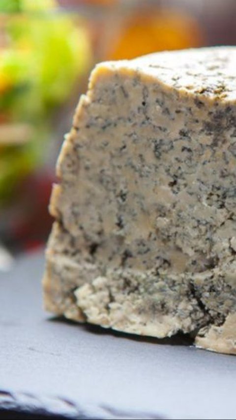 World's Most Expensive Slice of Cheese Worth Over $30,000