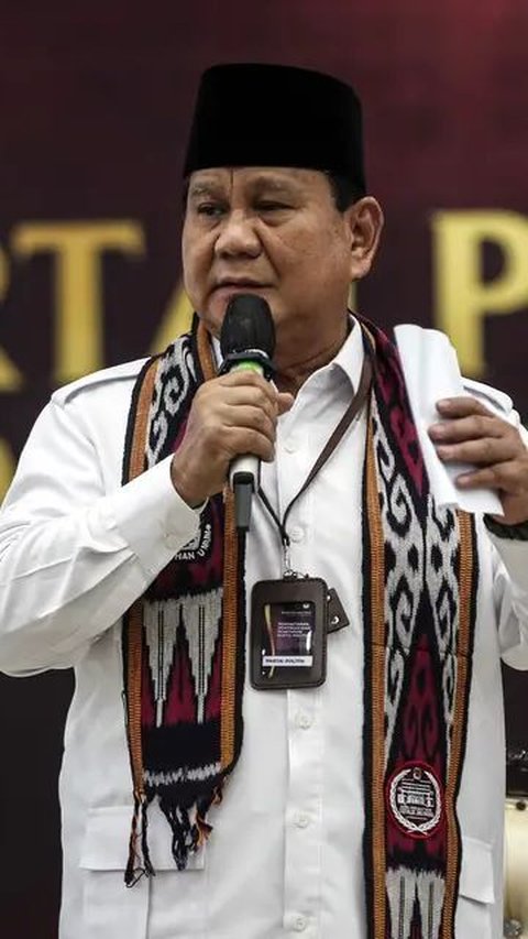 Gaya Prabowo Berjoget Ditanya Ada Kader Gerindra Mantan Koruptor Jadi Caleg: Sudah Dicoret!
