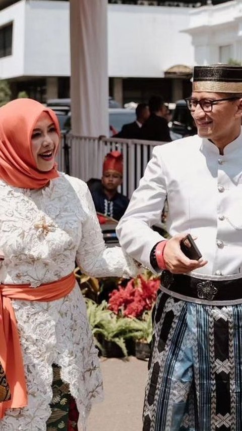 Momen Istri Sandiaga Uno Belanja Bareng Anak dan Calon Mantu di Luar Negeri, Langsung Kena Sindir 'Cintailah Produk Indonesia'