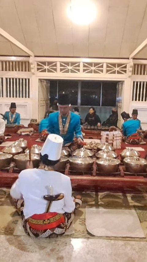 Mengenal Tradisi Miyos Gongso Keraton Yogyakarta, 2 Gamelan Pusaka Keluar dari Ruang Penyimpanan