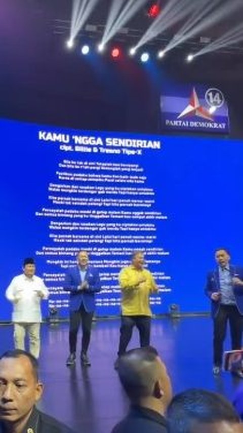 SBY Nyanyi, Prabowo dan AHY Asik Joget Bareng di Acara Rapimnas Demokrat