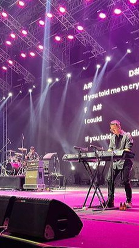 Penampilan Memukau Raffi Ahmad  Bareng 'Andre Taulany and Friends' di Panggung Pestapora, jadi Keyboardis hingga Drummer