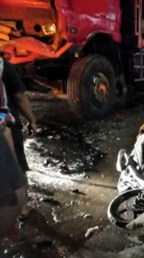 VIDEO: Suasana Mencekam, Detik-Detik Tragedi Kecelakaan Truk di Exit Tol Bawen Semarang