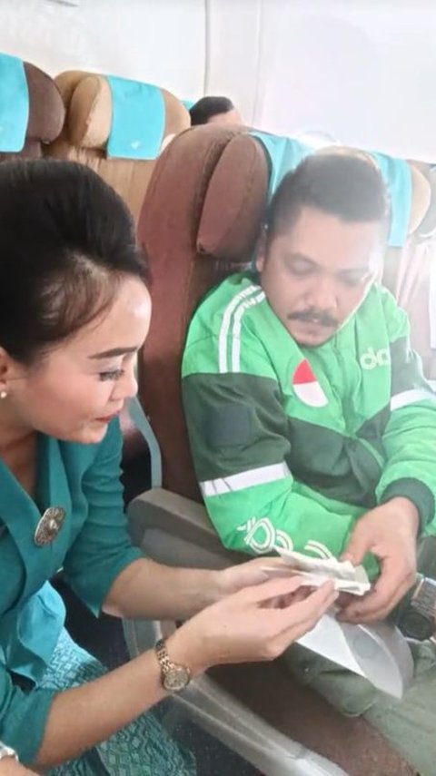 Viral Ojol Layani Pesanan Naik Pesawat Medan-Yogyakarta, Ternyata Bukan Driver Biasa, Ini Faktanya
