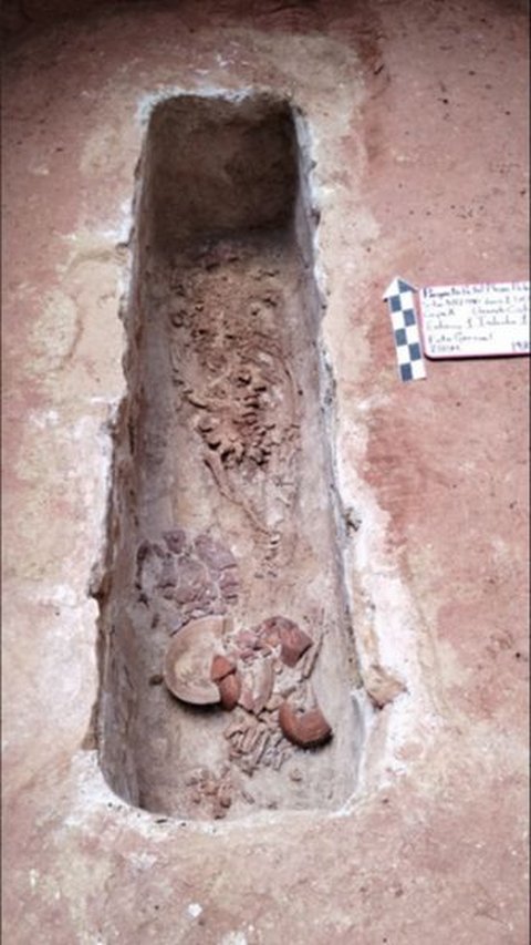 1,000 Years-Old Ancient Maya Grave Found In Mexico