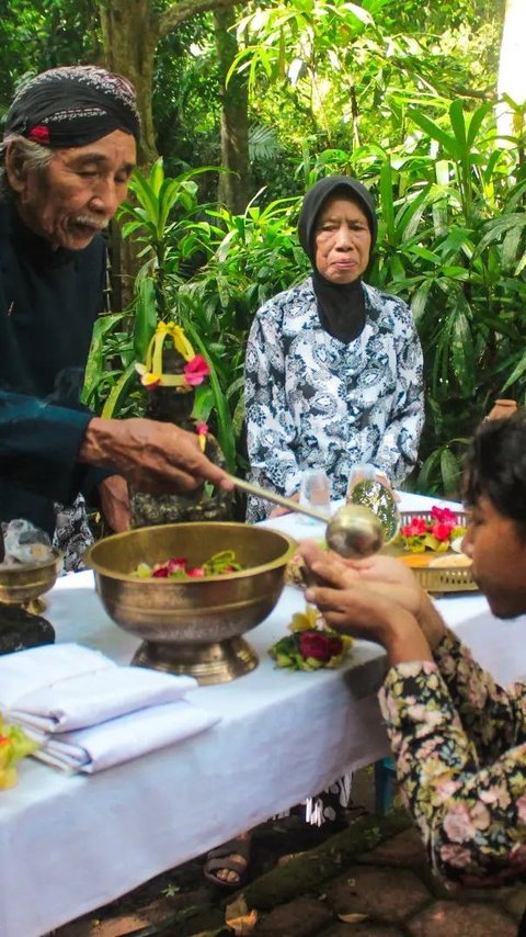 Mengenal Ulur-Ulur Telaga Buret, Ungkapan Syukur Warga Tulungagung Tak Pernah Alami Kekeringan