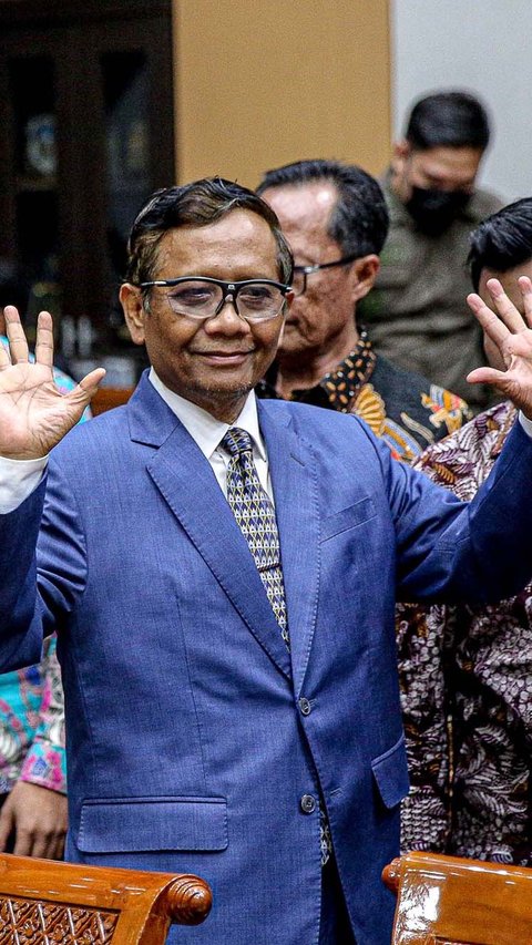 Di Depan Para Jenderal, Mahfud MD 'Sentil' Purnawirawan Masuk Politik