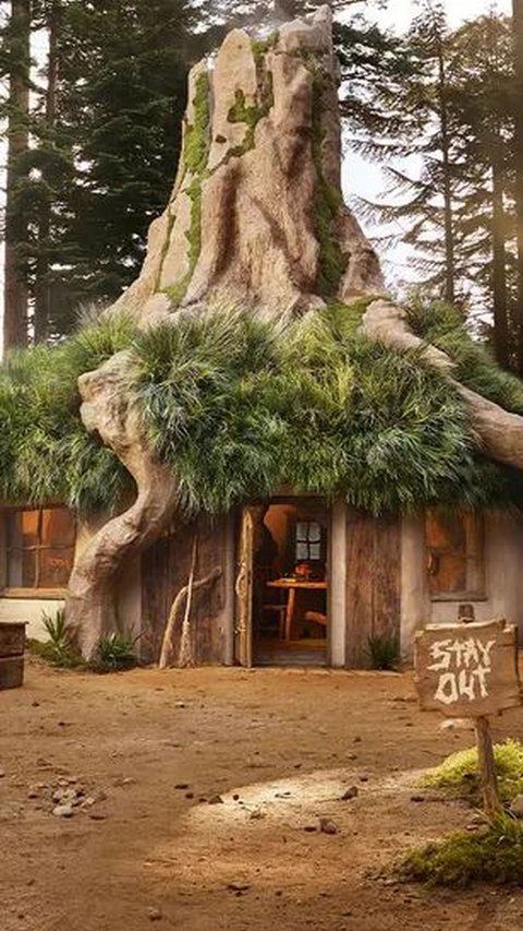 People Can Free Stays at a Replica of Shrek's Swamp House in Scotland