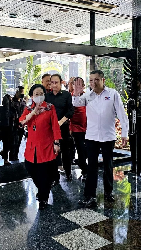 Megawati Turun Gunung, Pimpin Langsung Rapat Mingguan Tim Pemenangan Ganjar Pranowo