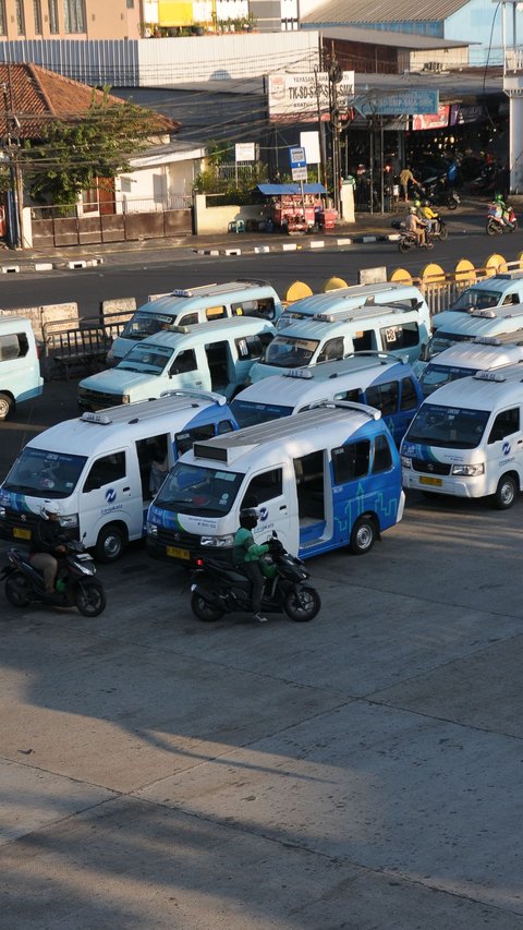 FOTO: Dishub DKI Akan Sesuaikan Tarif Angkutan Umum dengan Status Ekonomi, tapi Tidak Dalam Waktu Dekat