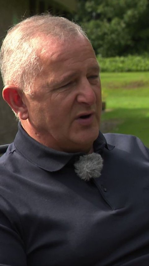 Ambulance Worker Suffers Heart Attack, Saved By His Own Patient