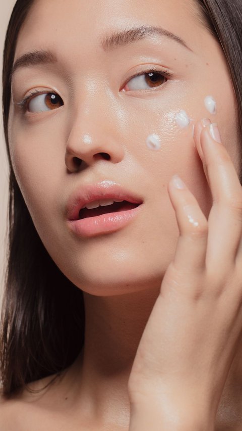 Don't Throw Away Skincare that Doesn't Suit You, Use it for This