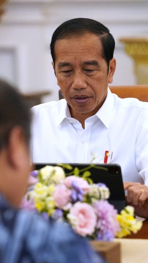 The Power of Emak-Emak, Jokowi Dipaksa Endorse Cincau