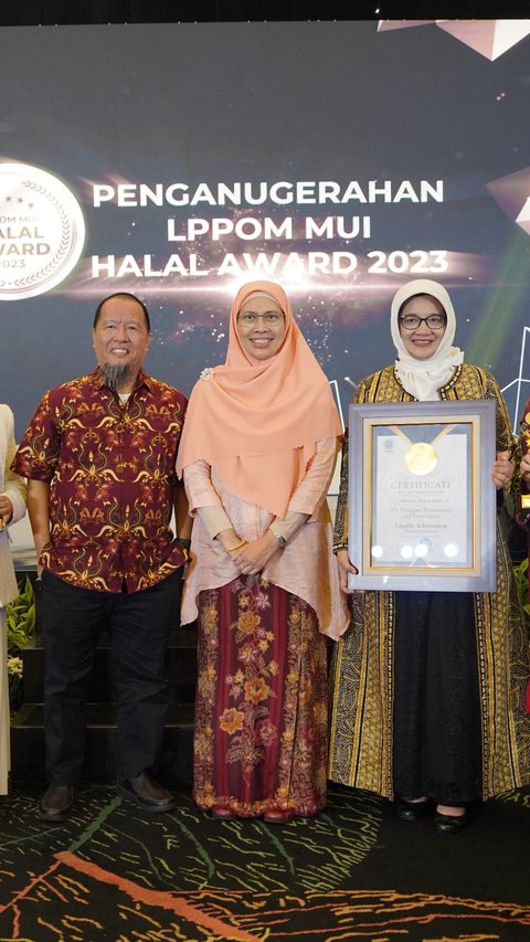 PT Paragon Sabet Tiga Penghargaan di Halal Award LPPOM MUI 2023