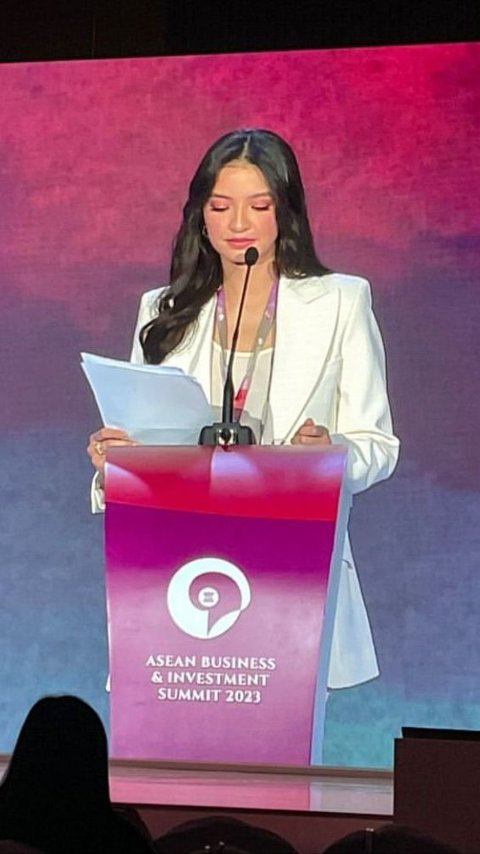 Deretan Prestasi Raline Shah, Terbaru jadi Pembicara di KTT ASEAN 2023