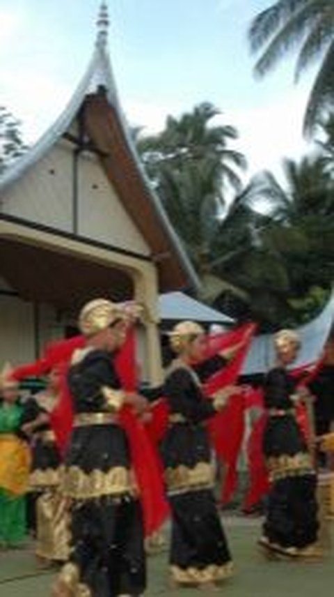 Mengenal Tari Toga, Tarian Kuno Warisan Kerajaan Siguntur dari Sumatra Barat