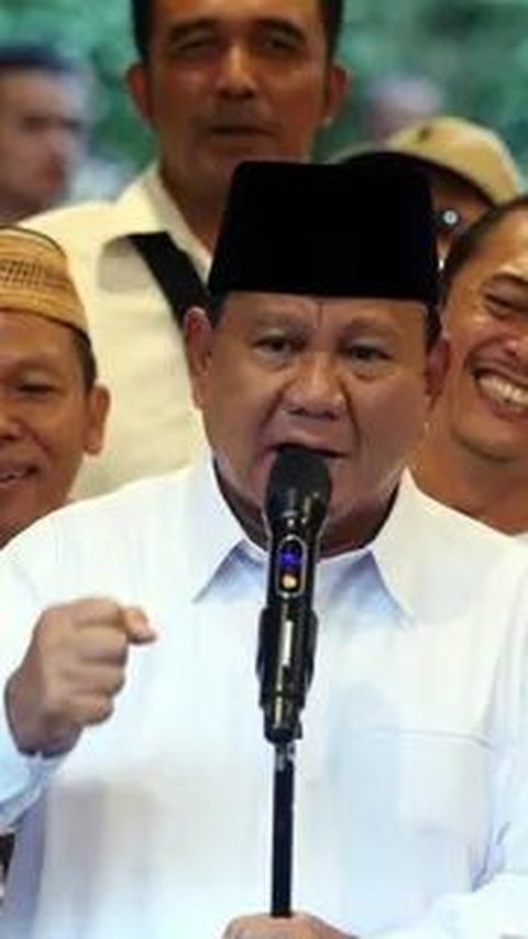 VIDEO: Atraksi Sangar Prajurit Sambut Kedatangan Prabowo di Poltekhan Unhan NTT